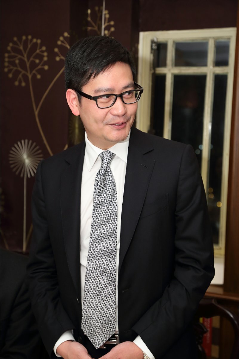 20121105 Trinity Dinner in HK with Sir Gregory Winter33